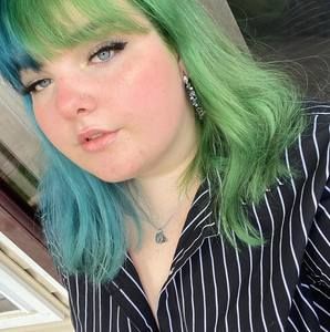 Meet your Posher, Lilli-ann